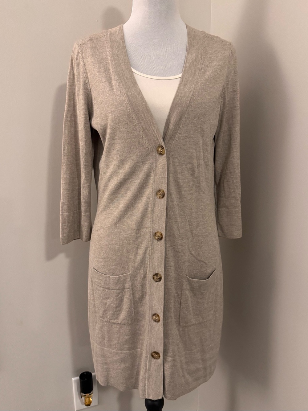 Banana Republic Silk Cashmere Blend Long Cardigan Sweater Size Medium Tan Beige